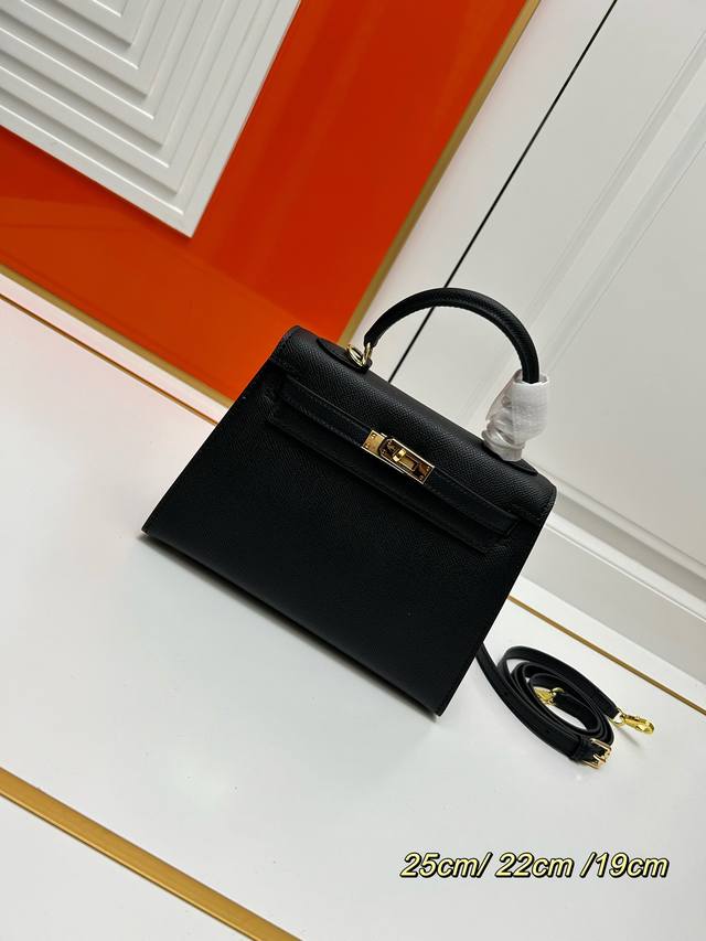 爱马仕 Hermes Kelly 金扣 Togo 爱马仕 不用多赘述了 爱上的人从此其他牌子是陌路人了