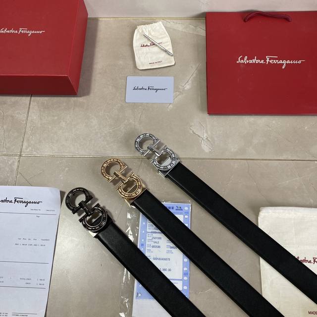 品牌 菲拉格慕ferragamo 等级 原版品质.头层牛皮 专柜售经典爆款开模 油边精致 电脑车线 手感柔软.实物拍摄无修饰 上身效果超好 长度可裁剪.配专柜全