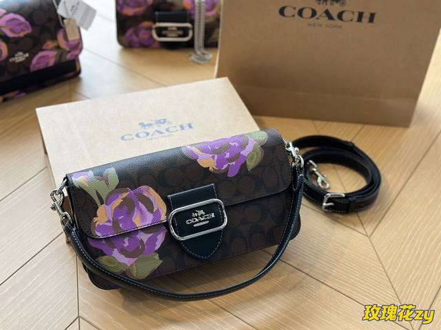 配盒 Coach 蔻驰奥莱女包拼色经典标志饰钉morgan单肩包腋下包 尺寸26.5*14Cm