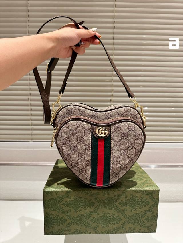 Gucci 最新款 七夕限定爱心包 新品超好看的一款 推荐 古奇 配礼盒尺寸21