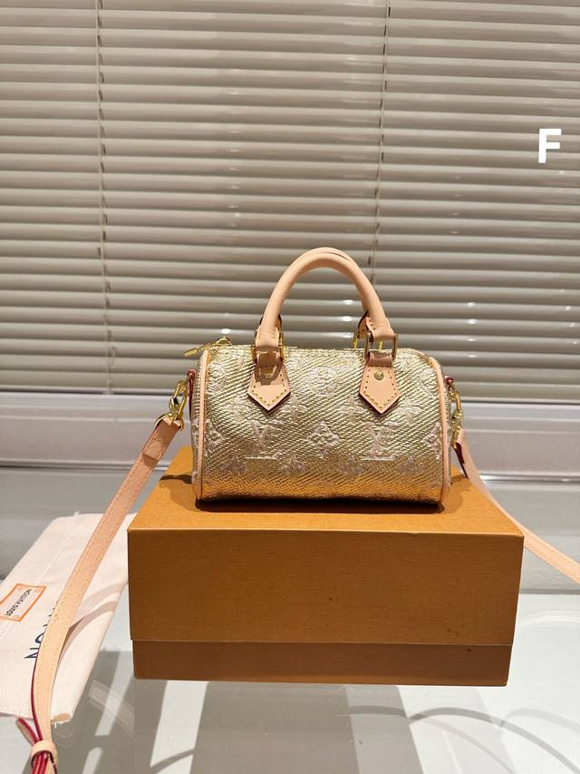 金色 Lv 路易威登nano Speedy新款经典枕头包单肩斜挎女包 尺寸16Cm 折叠盒包装