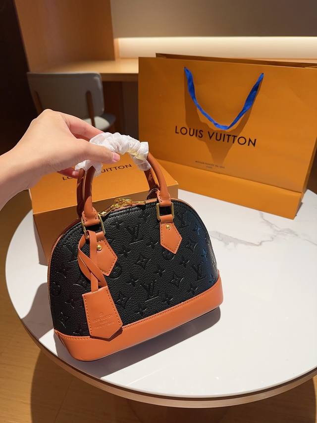 Lv 路易威登 M44829 Neo Alma Bb 贝壳包 尺寸25Cm 礼盒包装