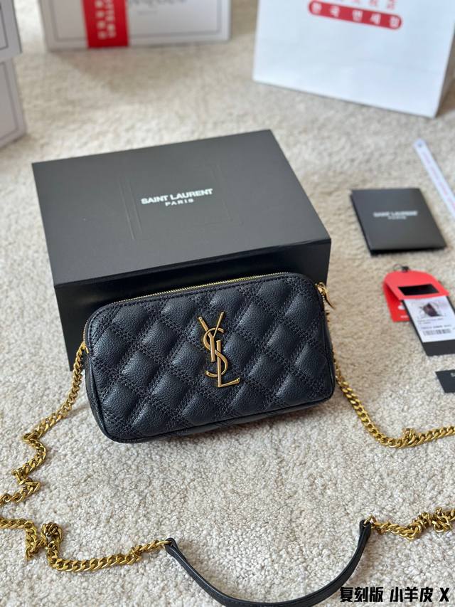 复刻版 Ysl 圣罗兰 女士gaby黑色绗缝羊皮革拉链手拿包链条包单肩包 Becky 双拉链手拿包 大气经典又百搭 双拉链设计 方便分类收纳 尺寸足以容纳各种型