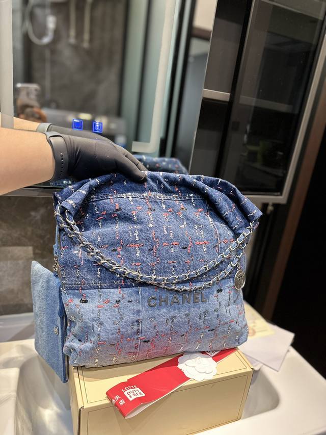 Chanel23A牛仔22Bag 满天星的刺绣真的可可爱爱 高级感拉满 会出现轻微掉亮片情况 建议者慎拍 搜索 小香家 垃圾袋 Ml 尺寸32.36