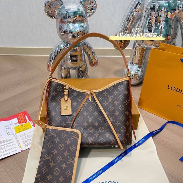 配折叠盒 Lv Carryall 大爆款 新款购物袋 买不到根本买不到 它真的太太太太好看了 不愧是断货王上身是真香而且它更适合日常的搭配风格有一种酷酷的赶脚