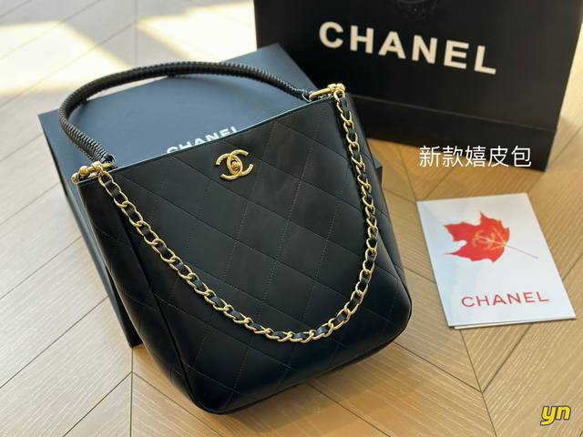 折叠盒 Chanel 香奈儿23A高级手工坊嬉皮包 实物超级美 软牛皮 自重轻舒服能装耐看有质感 实用主义包包 出差旅行逛街通勤商务 能装简约格局好容量佳 粗编