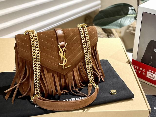 纯皮 鹿皮 Ysl 流苏链条包 邮差包 Kate Chain And Tassel Bag In Textured Leather 最新最佳最实用的尺寸这个系列 - 点击图像关闭