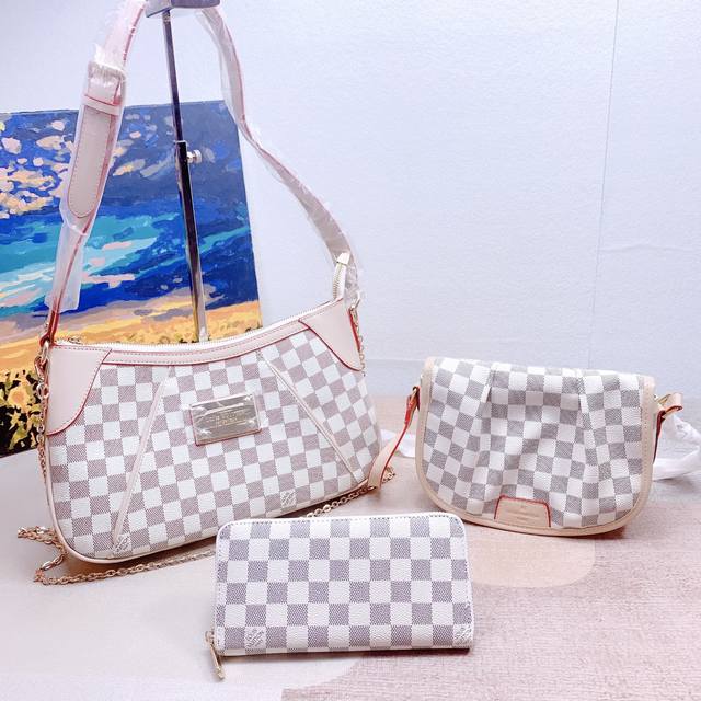 三件套 Lv 白格南瓜包+马鞍包+钱包 3件套组合 尺寸 大30X20X5Cm 中20X15X7Cm 20X10Cm