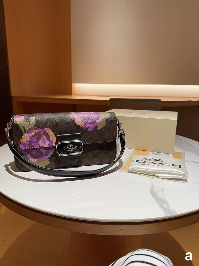 Coach 蔻驰 Morgan Shoulder Bag 摩根法棍酒神马车扣 玫瑰花 尺寸27Cm 礼盒包装