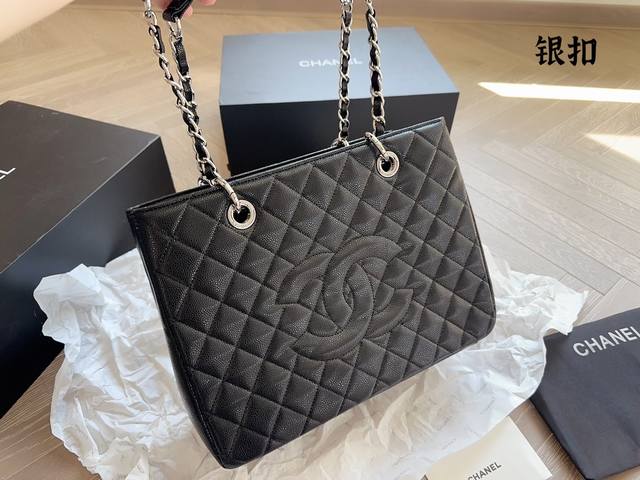 Chanel Gst 一包难求系列 通过各种渠道购入正品开发复刻 原厂小牛皮压荔枝纹颗粒 专柜同步纯钢制五金 容量极大 各种场合均适用 版型超赞 出门必备尺寸