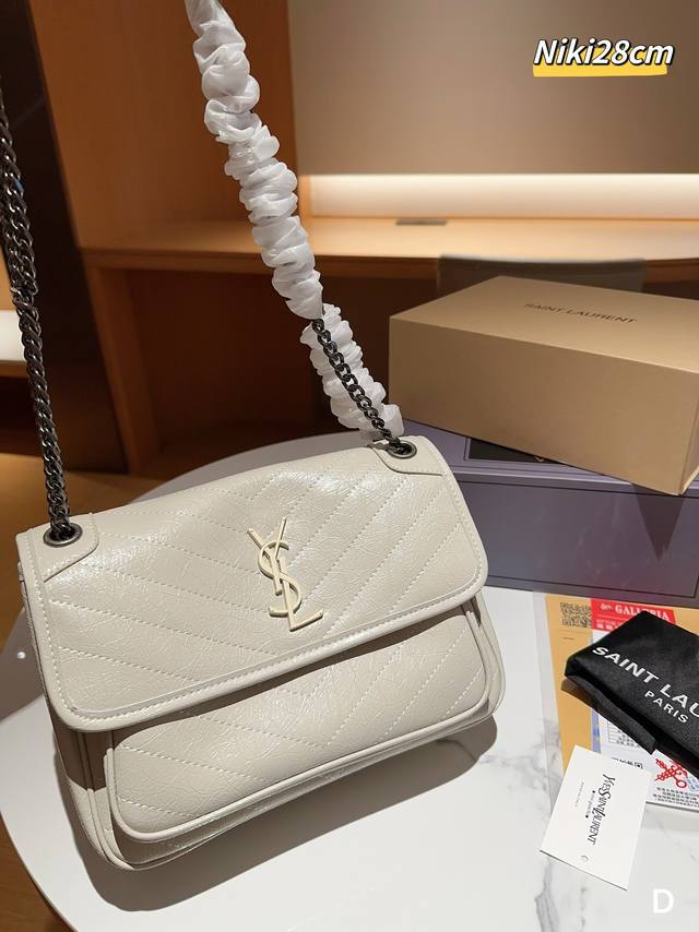 Ysl 圣罗兰 经典niki 流浪包 尺寸28Cm 礼盒包装飞机箱