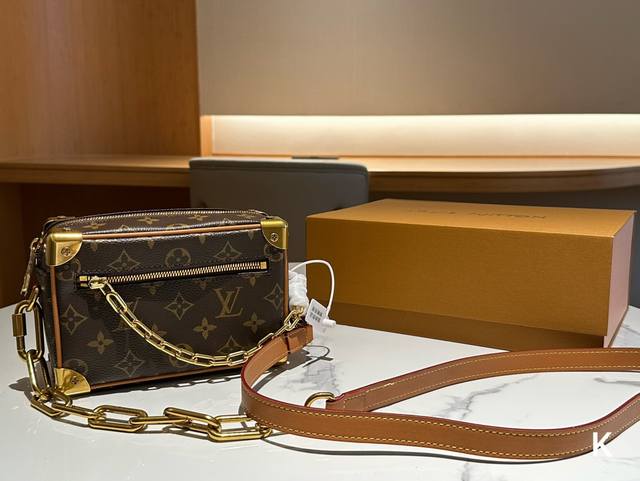 Lv 路易威登 Virgil Mini 链条 盒子 斜挎包 M44480 尺寸20Cm 折叠礼盒包装