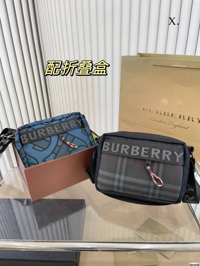 折叠盒 Burberry 巴宝莉相机包 男女都可以背的款式 自己背腻了还可以给男朋友 超喜欢随性帅气的包包 尺寸 20 14