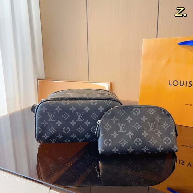 Louis Vuitton 路易威登 Lvdopp Kit 洗漱包 这款化妆包颜值高 可以直接拎出街 尺寸 26*14*15Cm