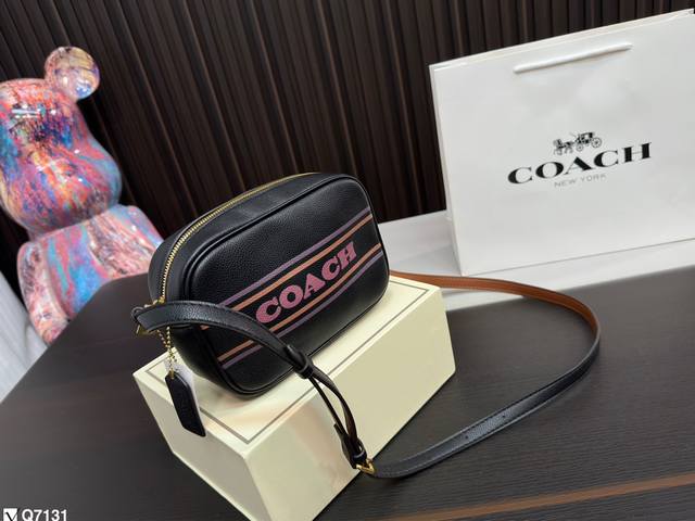 折叠盒 Coach 蔻驰相机包 百搭还使用 男女同款 尺寸19.12Cm - 点击图像关闭