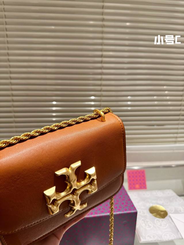 小号 礼盒包装 Tory Burch Eleanor托里伯奇 专柜最新款链条包 大小适中 进口面料手感质感超级好更耐磨 尺寸小号19Cm