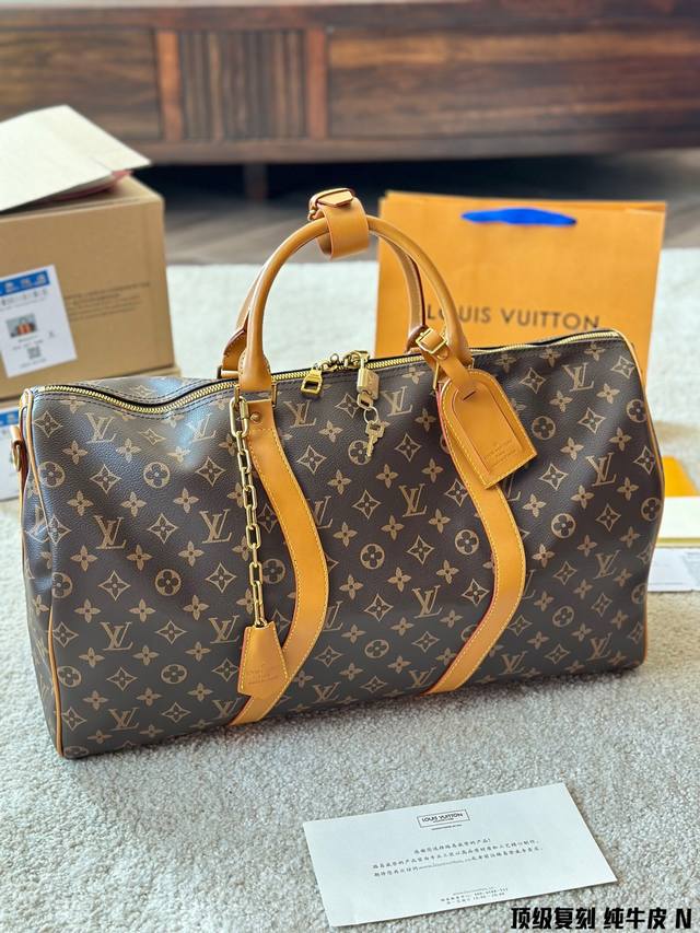 中古 牛皮版本 Lv Keepall 50Cm 机场包 无论版型 内里和专柜毫无差别 真正原版复刻 内里可拆卸 火遍全球的爆款机场大包 机车女神包 明星同款 贵