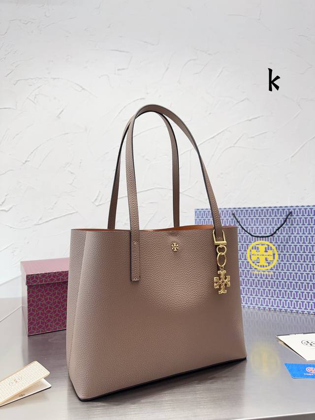 配礼盒 上新tory Burch 托里伯奇 2023新品购物袋手提单肩多用 定制面料logo五金原版一比一品质 炒鸡百搭实用的一款 喜欢的美妞赶快入手吧 店主推