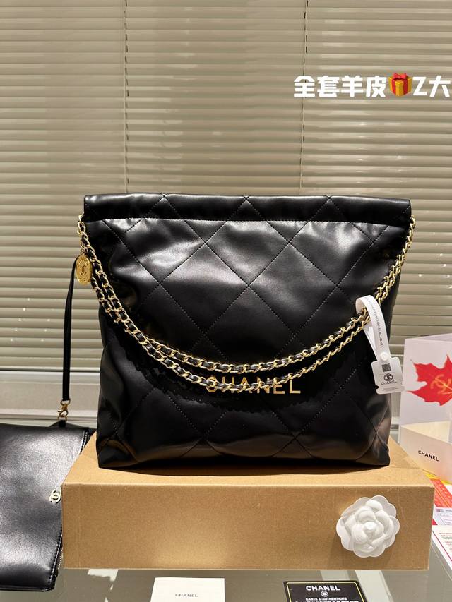 全套包装 Size 36x36Cm 大 30x32Cm 小 Chanel 22Bag 更酷哦 油蜡皮很耐造 高级感拉满 搜索 香奈儿垃圾袋