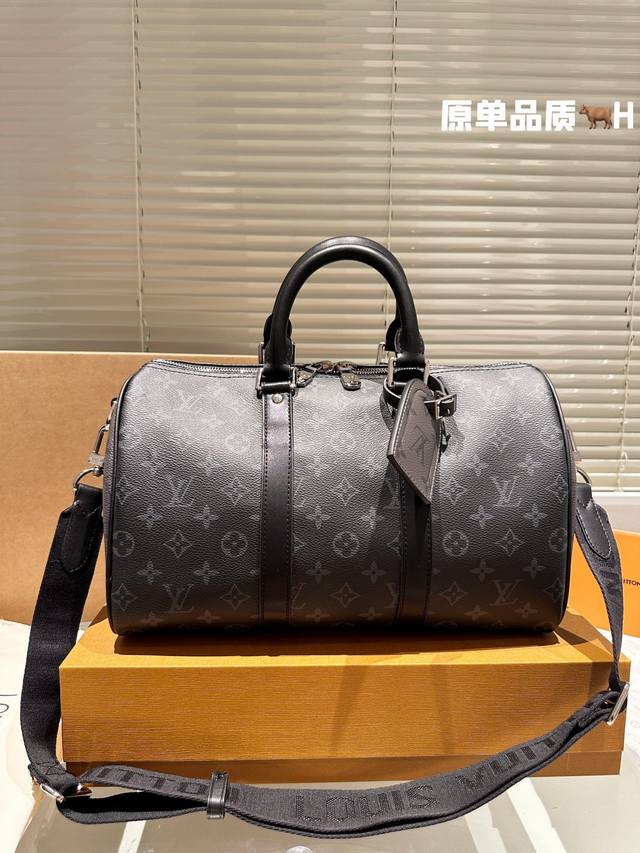 配折叠盒 尺寸 35Cm Lv Keepall 新品枕头包 黑色牛皮 简直长在我的心头 男女同款 男盆友的新包