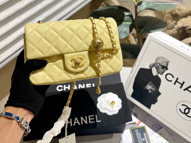 原版皮 折叠礼盒 官网飞机箱 Chanel 小金球方胖子 调节扣 New Arrival 最美金球方胖子人间香奈儿 白富美小姐姐必备款 单独夸最让人挪不开眼 就