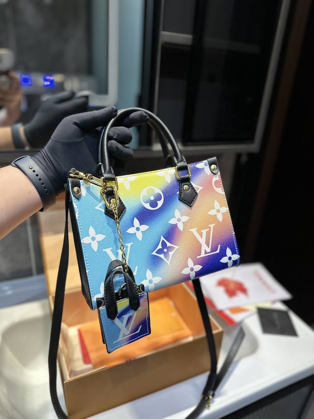 Lv 扎染印花系列 托特包 Lv Mini Tote 拼色托特包 风格独特 不会撞包 J尺寸22 17Cm