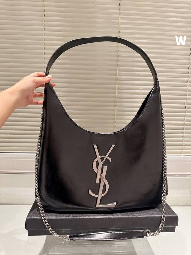 Ysl Gaby绗缝纹路购物袋 大tote感觉太温柔了简直 随意搭配都出彩#Ysi 39 38 配盒子