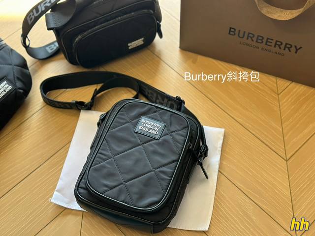 配盒尺寸17.24巴宝莉burberry 男士单肩包超高辨识度的巴宝莉格纹 品牌logo的装饰瞬间提升逼格 特别吸睛 肩带的设计很舒服 宽度刚刚好 包包的容量也 - 点击图像关闭