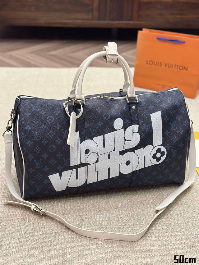 Lv 限量款 Keepall 50旅行袋 机场包 无论版型 内里和专柜毫无差别 真正原版复刻 内里可拆卸 火遍全球的爆款机场大包 机车女神包 明星同款 贵气而充