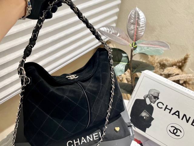 头层皮 纯皮 Chanel 中古tote 慵懒随性又好背上身满满的惊喜高级慵懒又随性彻底心动的一只size 大号34 32Cm 小号32 22Cm