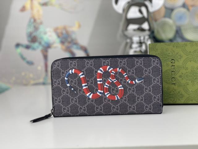 Gucci 实拍 款号451273啡pvc 丝印 正品开模 对版五金丝印 Size:19.5X10.5X2.5Cm 出货啦