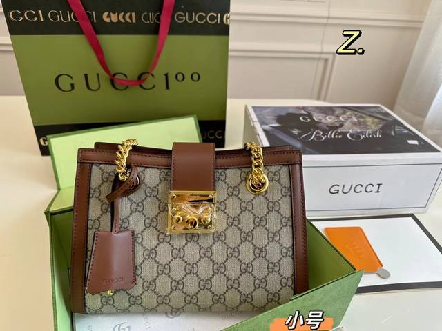 乐天免税店包装飞机盒折叠盒 Size:26 18Gucci 酷奇padlock 手提链条包配送官网手拎袋补妆镜芯片皮带与链条设计年轻化 款式经典 实用性非常广泛