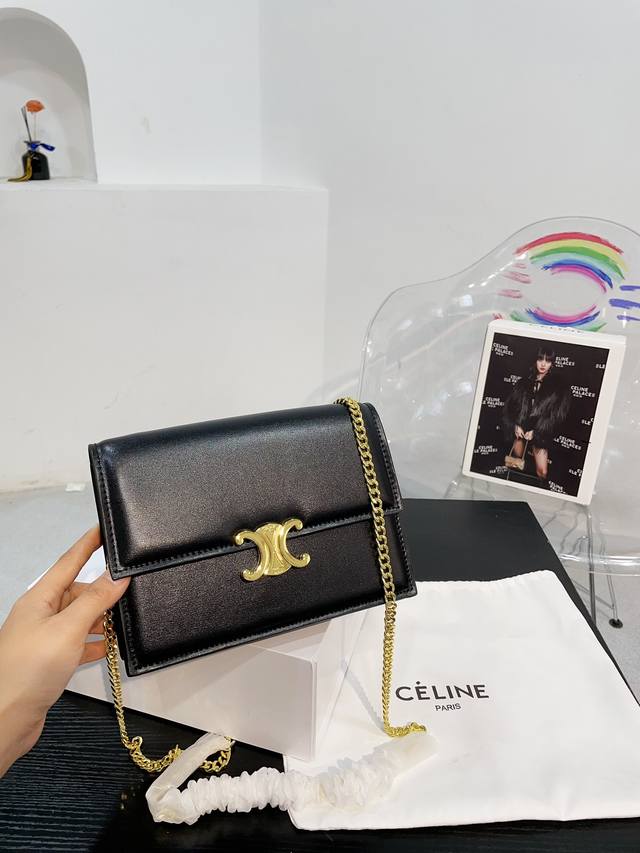 折叠礼盒飞机盒celine 赛琳box豆腐包凯旋门系列 强烈推荐 这在高傲的celine款里 难得的贴新款 将女性从容优雅的气质与利落摩登的气势完美收合于一的凯