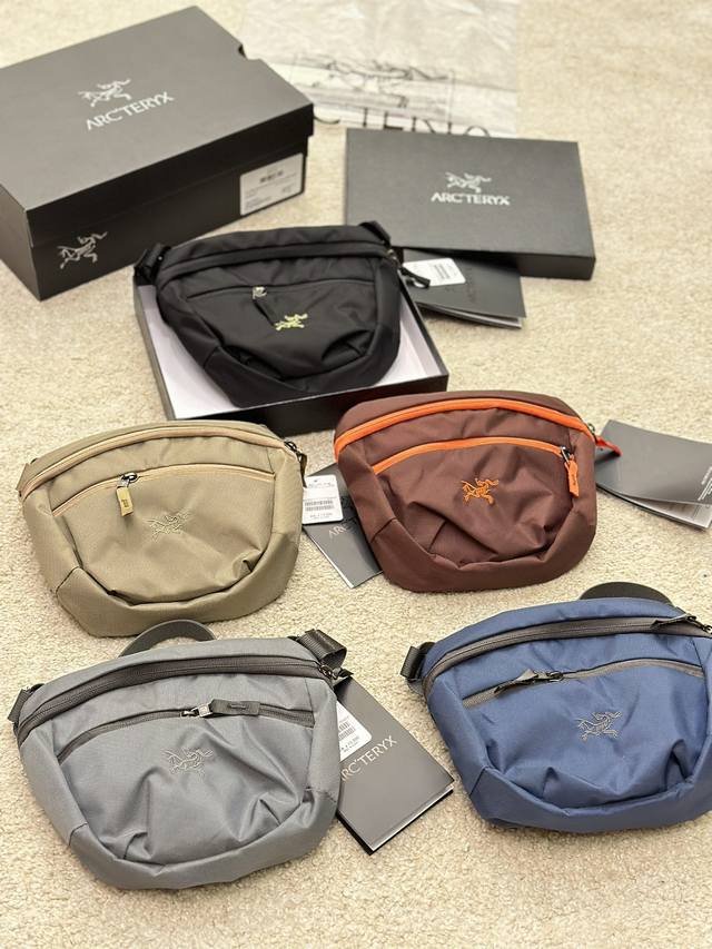 Arc'Teryx Mantis1 Waist 始祖鸟户外单肩包可做腰包也可单肩斜挎大小尺寸刚刚好背面隐蔽无拉链口袋可存放手机内部空间容量可观 两个夹层设计内里