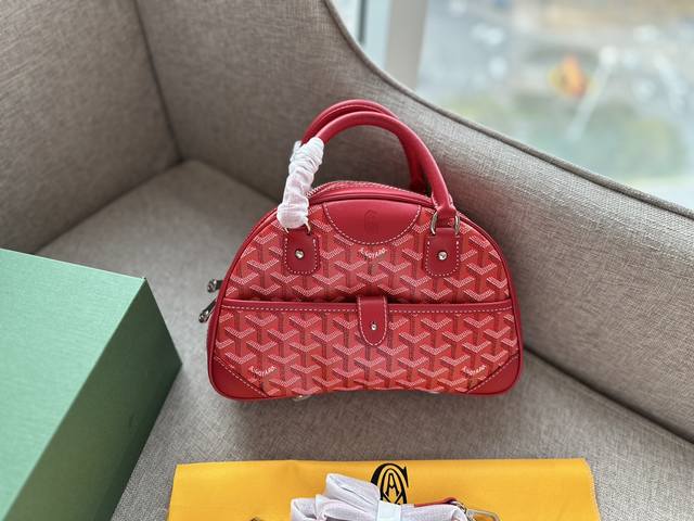 配盒size 26*16Cm最近被杨幂背火的保龄球包 时髦goyard Vintage保龄球经典always是首选啊可以每年都拿出来背的时髦小包子