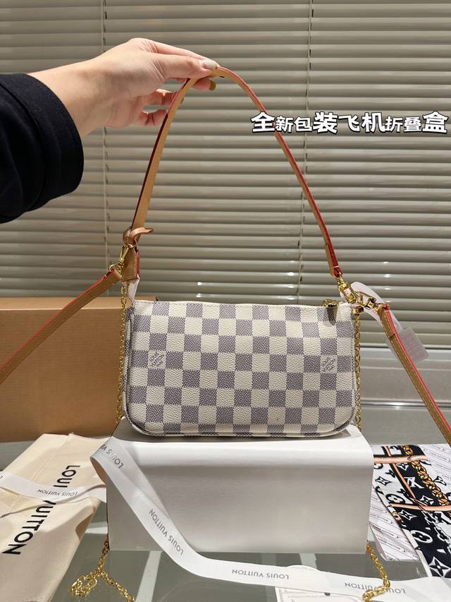 Lv Pochettep Accessories Mila 麻将包老花经典的麻将包包 万年长青款式 经典就是永不过时 正因为如此二手市场两极化明显 要么就是状态