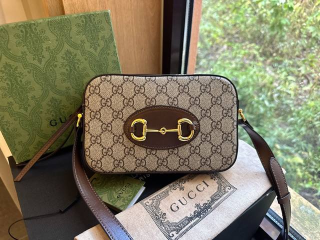 折叠礼盒包装 Gucci 相机包 专柜最新款 推荐同步更新 男女同款 尺寸21Cm