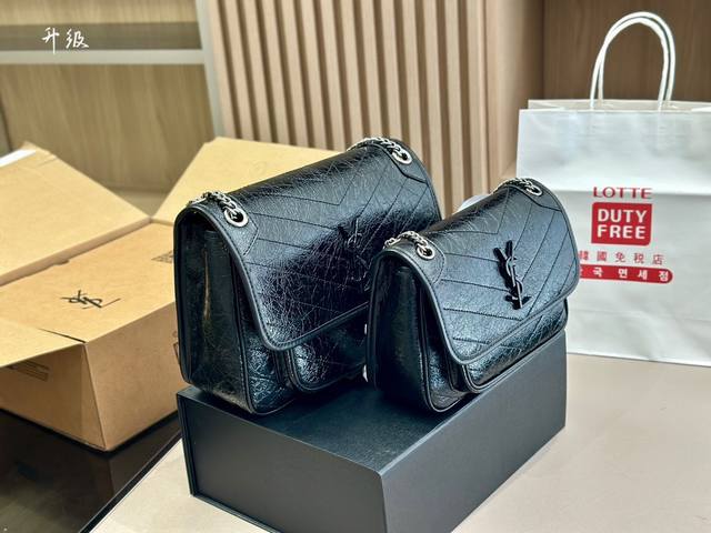 配折叠盒飞机盒 Size 24Cm 28Cm 高定版 Niki Ysl Niki 牛皮料软糯质感 进口褶皱纹