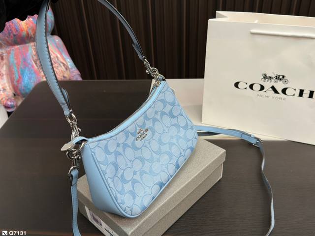 配礼盒 Size 23 12Cm Coach 新品丹宁腋下包 专柜一包难求 超级百搭 搜索coach 蔻驰腋下