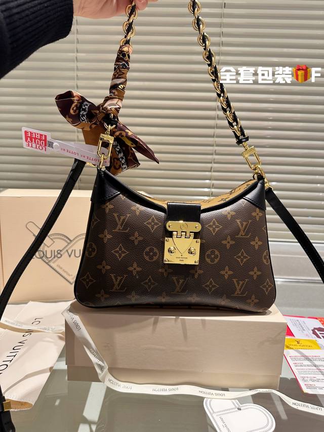 原厂牛皮定制 礼盒包装 飞机箱 全新限定丝带包装 送丝巾 Lv 最新发售twinny 牛角新款19号发售 Lv 又要l出新包了估值又是火爆一款:想入牛角包的可以