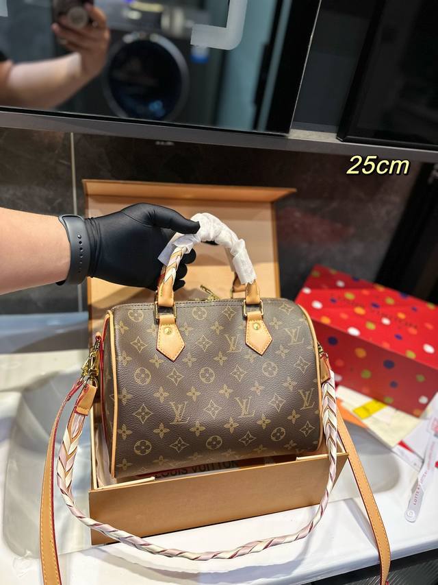 折叠礼盒 Lv Keepall枕头包 2023新款 手提 斜挎 男女通用哦 Mm尺寸25 18