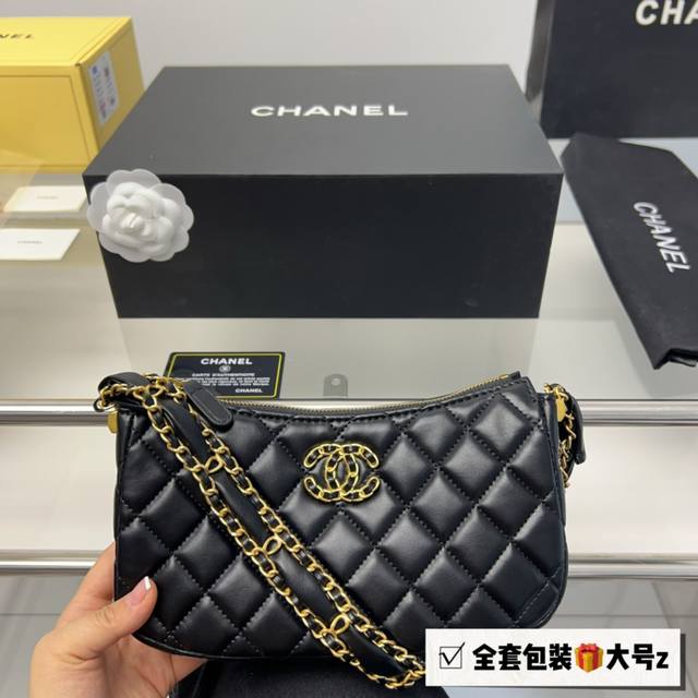 全套包装 香奈儿chanel 23K Hobo腋下包 百搭经典 精致的一只 真的超级无敌巨可爱 仙气满满 小姐姐日常必入款 尺寸22 12Cm