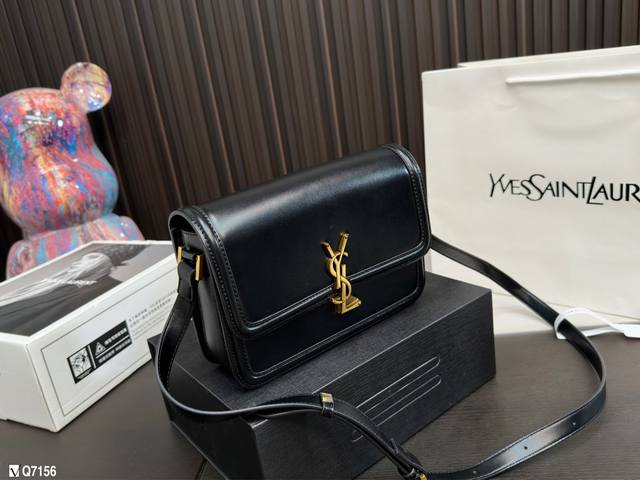 免税店全套包装 Ysl豆腐包 2020 It Bag_必火爆款 Ysl Solferino 原厂细牙签纹牛皮 手感及皮面的柔韧度都非常好 全新设计的 L 字母上