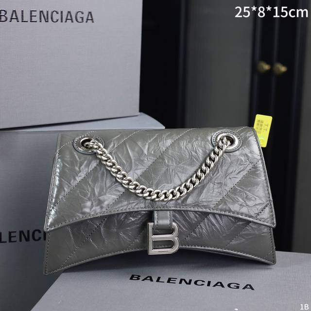 头层牛皮 配专柜原版折叠盒 Balenciaga 巴黎世家 Crush 沙漏包 链条款 尺寸 25*8*15Cm