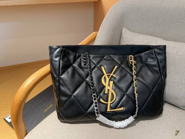 Ysl圣罗兰 秋冬软糯大logo托特包 购物袋tote 尺寸38Cm 礼盒包装