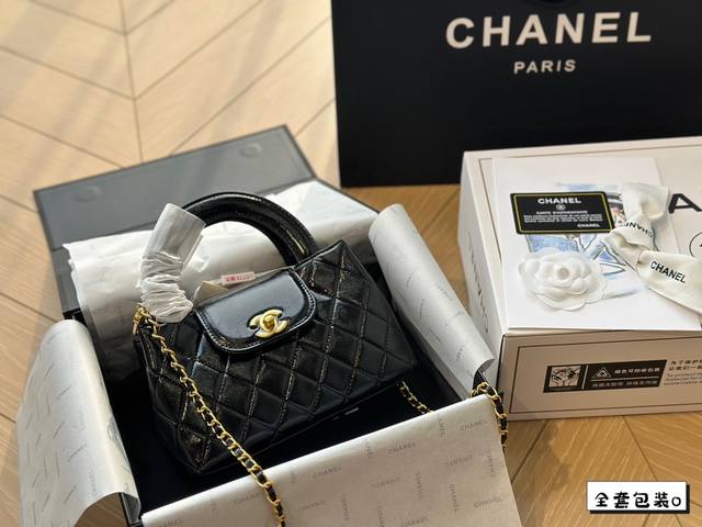 全套包装 Chanel23K新款 本季度的 最眼包 Chanel 香奈儿 23K Kelly大号链条包 小羊皮 也是很耐用哒 经典百搭耐看 尺寸20 14Cm