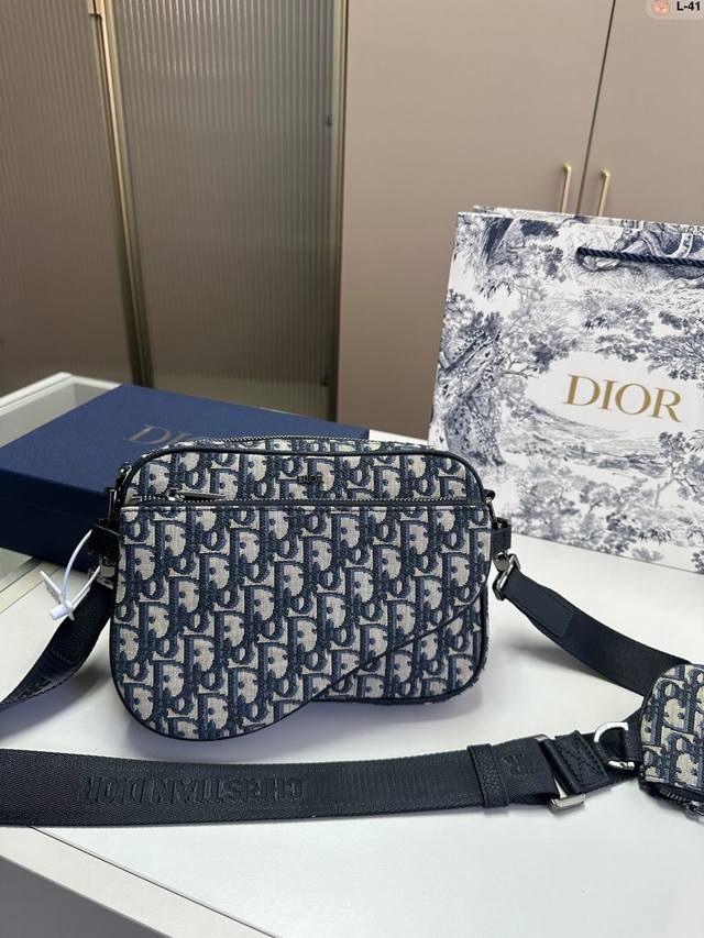 Dior 迪奥三合一cd刺绣针织相机包 男女通用斜挎单肩包 采用原版面料 经典百搭l-41尺寸22 4 14配盒