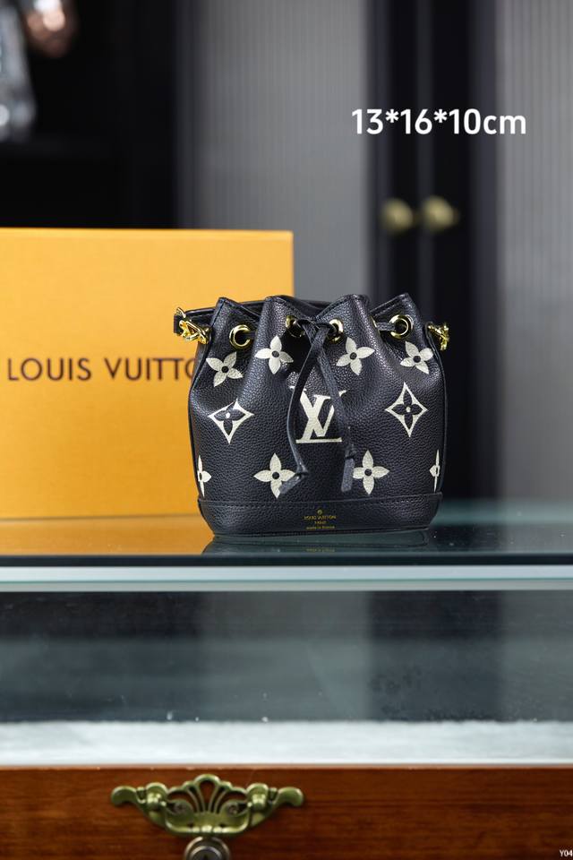 配专柜原版折叠礼盒 Ddd Lv 路易威登 Louis Vuitton Nano Noe 手袋 水桶包 Mini抽绳水桶 印花小福袋 Ddd 尺寸 13x16x