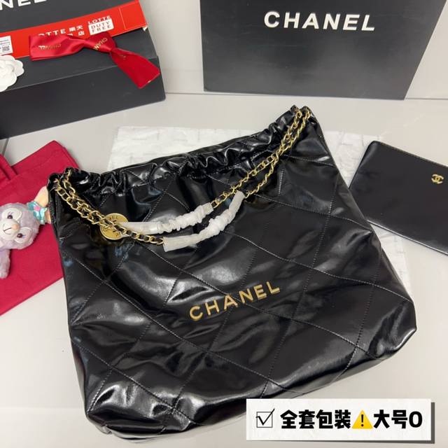 全套包装 Ddd 配送星黛露挂件 Ddd Size 39Cm 大 Ddd Chanel 22Bag 更酷哦 Ddd 油蜡皮很耐造 Ddd 高级感拉满 Ddd 搜