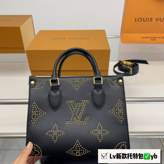 折叠盒 Ddd Lv Onthego丛林托特包 Ddd 高级感满满 经典中的经典 Ddd 任何搭配都可轻松驾驭 Ddd 尺寸25Cm Ddd